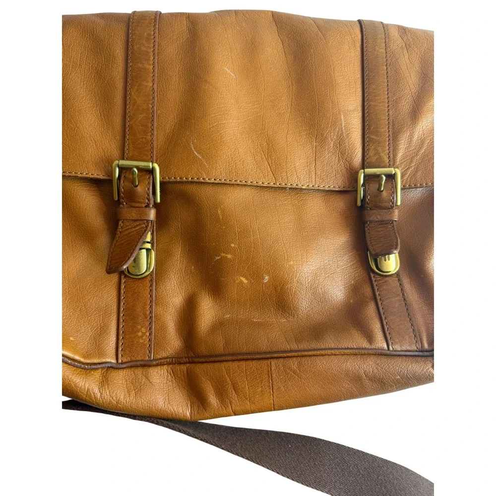 Fossil‎ Tan Leather Messenger Bag Adjustable Crossbody Satchel Brass Hardware